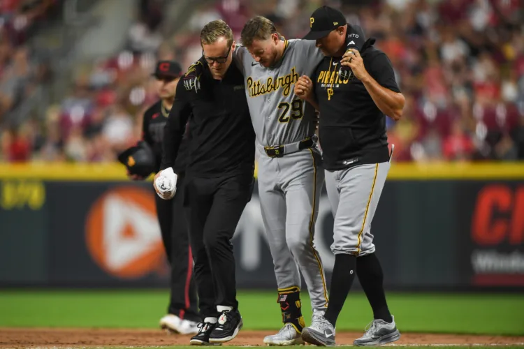 Pittsburgh Pirates blow another game late